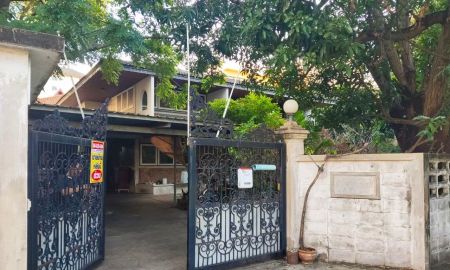 ขายบ้าน - บ้านเดี่ยว ลาดพร้าว หลังใหญ่ ลดราคา ทำเลดี ได้ทั้งพักอาศัยหรือต่อยอดทำธุรกิจ ใกล้รถไฟฟ้าสายสีเหลือง