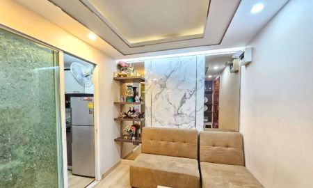 ขายคอนโด - ขายคอนโด เอมเมอรัลด์ เรสซิเดนท์ รัชดา ชั้น 2 แต่งครบ พร้อมเข้าอยู่ ทำเลดี ใกล้รถไฟฟ้า MRT ห้วยขวาง