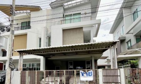 ขายบ้าน - ขายบ้านแฝด 3 ชั้น แกรนด์ ไอ-ดีไซน์ วิภาวดีฯ ดอนเมือง พร้อมเข้าอยู่ ทำเลดี เดินทางสะดวก ติดถนนวิภาวดี