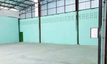 ให้เช่าโรงงาน / โกดัง - เอกชัย 63-73 MRT ภาษีเจริญ 3.4 กม. ให้เช่าโกดัง ถูกที่สุด 76บาทต่อตรม. 386ตร.ม. 96ตร.วา.1 นอน 1 น้ำ บิ๊กซี พระราม 2 500 ม.