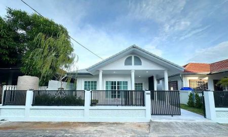 ขายบ้าน - ขายบ้านเดี่ยว รีโนเวทใหม่ 2 ห้องนอน ซอยเขาตาโล หมู่บ้านเอกมงคลวิลเลจ 1