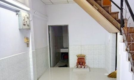 ให้เช่าทาวน์เฮาส์ - ตลาดสดเทศบาลเมืองพระประแดง 160 ม. 2 นอน บิ๊กซี สุขสวัสดิ์ 1.8 กม.ให้เช่าบ้านทาว์เฮาส์ 2 ชั้น 140 ตรม..18 ตร.วา.2 น้ำ