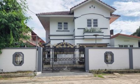 ขายบ้าน - ขายบ้านเดี่ยวหลังมุม ม.ปรีชา พุทธมณฑลสาย4 เนื้อที่ 60 ตร.ว หลังมุม หน้าบ้านไม่ชนใคร จอดรถได้หลายคัน