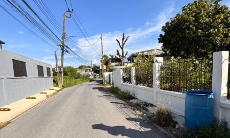 ขายที่ดิน - ขายที่ดิน ราคาถูก 166 ตรว. ถนนสุขุมวิท 71 ซอยปรีดีพนมยงค์ 14