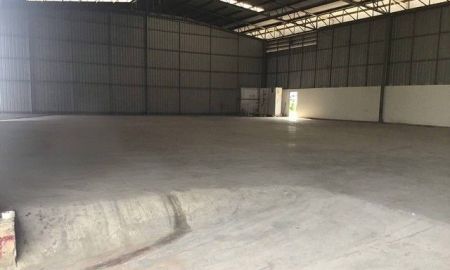 ให้เช่าโรงงาน / โกดัง - ให้เช่าโกดัง พัฒนาชนบท 3 กรุงเทพกรีฑาตัดใหม่ 960 ตรม. รับน้ำหนัก 3 ตัน / ตรม เหมาะเป็นศูนย์กระจายสินค้า คลังสินค้า