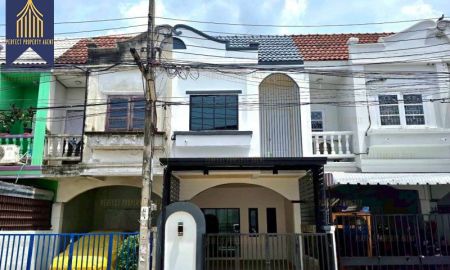 ขายทาวน์เฮาส์ - ขาย ทาวน์เฮ้าส์ วรางกูล เลียบคลองสอง บางชัน ตกแต่งใหม่ พร้อมอยู่