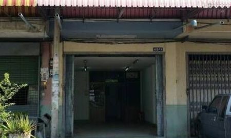 ให้เช่าทาวน์เฮาส์ - อาคารพานิชย์ให้เช่า อาคารติดถนนริมทางรถไฟตะวันออก อ.เมืองนครปฐม