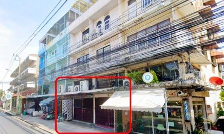 ให้เช่าอาคารพาณิชย์ / สำนักงาน - ชั้นล่างเท่านั้น ให้เช่าอาคารพาณิชย์ 3.5 ชั้น 1-2คูหา 22ตร.วา 88ตร.ม. Terminal21 2.1กม. ห้างกรีนเพลส 400ม.