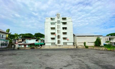 ให้เช่าที่ดิน - โลตัส พัฒนาการ 20 1 กม. ทางด่วนศรีรัช เดอะไนน์ พระราม 9 400 ม. ARL หัวหมาก 1.9 กม.ให้เช่าที่ดิน 220ตร.วา. ถนนพระราม9 ที่ดินสวย