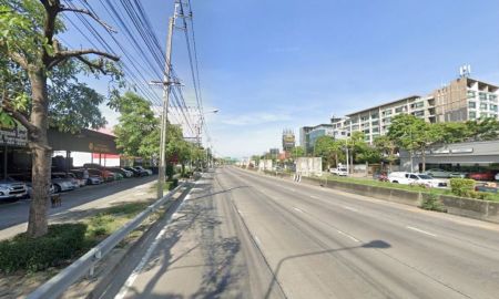 ขายที่ดิน - ขายบ้านพร้อมที่ดิน ถนนสุคนธสวัสดิ์ ใกล้เดอะวอล์ค เกษตร-นวมินทร์