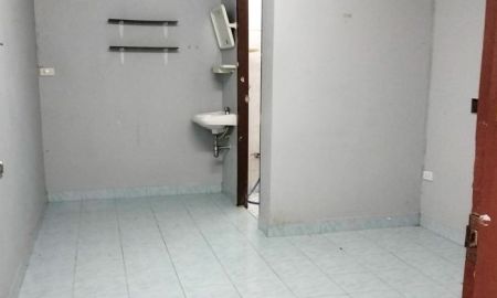 ให้เช่าบ้าน - ห้องว่างให้เช่า จรัญฯ 28 (ซอยวัดดงมูลเหล็ก) ห่าง 250 เมตรจากปากซอยจรัญฯ 28 ห่าง MRT ไฟฉาย 650 เมตร