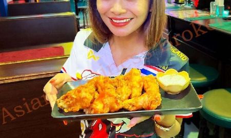 ขายอาคารพาณิชย์ / สำนักงาน - เซ้งบาร์ และ ร้านอาหารทำเลดี เป็นอาคารพาณิชย์ ที่สุขุมวิท