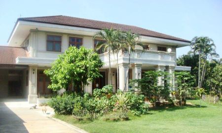 ขายบ้าน - ขาย ที่ดิน 1-1-87 ไร่ พร้อมบ้านหลังใหญ่ หมู่บ้านนวธานี ติดถนนเมน ใกล้รถไฟฟ้ามีนบุรี