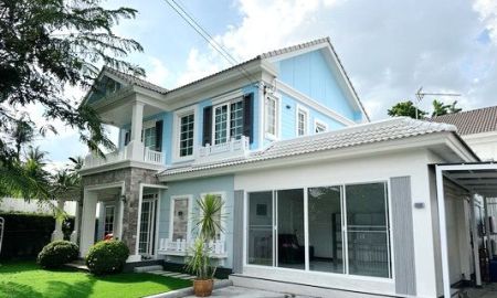 ให้เช่าบ้าน - ให้เช่า] หมู่บ้าน โกลเด้น เพรสทีจ เอกชัย - วงแหวน / 4 ห้องนอน 3 ห้องน้ำ / 120 ตรว. 280 ตรม. **55,000**