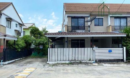 ทาวน์เฮาส์ - ให้เช่าทาวน์เฮ้าส์หลังมุมบรรยากาศบ้านเดี่ยว หมู่บ้านพฤกษา 58/2 ลาดกระบัง 54 ถนนศรีวารีน้อย