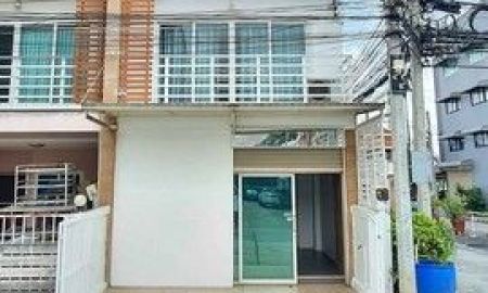 ให้เช่าทาวน์เฮาส์ - ให้เช่าโฮมออฟฟิศ 4 ชั้น 4 ห้องนอน 4 ห้องน้ำ .โฮมอินทาวน์ พหลโยธิน 73 ใกล้ รถไฟฟ้าสีเขียว สถานี คปอ.