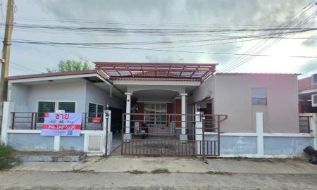 ขายบ้าน - ขาย บ้านชั้นเดียว ม.รติรัตน์ ถ.ต้นเชือก วัดมะสง ลาดปลาดุก หลังแรกของโครงการ ติดถนนใหญ่ เหมาะค้าขาย หรือทำกิจการ ต.ทวีวัฒนา อ.ไทรน้อย นนทบุรี