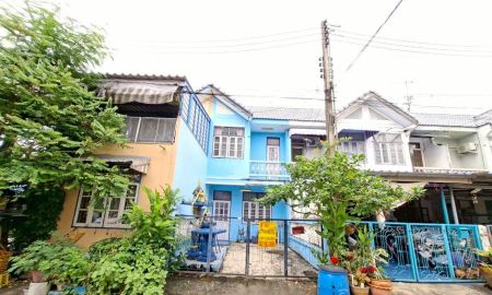 ขายทาวน์เฮาส์ - ขายบ้าน 2 ชั้น หมู่บ้านอยู่เจริญ 4 คลอง4 ลาดสวาย