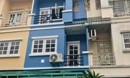 ให้เช่าทาวน์เฮาส์ - ให้เช่าทาวน์โฮม3 ชั้นติดเลียบทางด่วนเอกมัย-รามอินทรา หลัง CDC 23 ตรว4 ห้องนอน3 ห้องน้ำ3 แอร์ 2 ที่จอดรถเฟอร์นิเจอร์