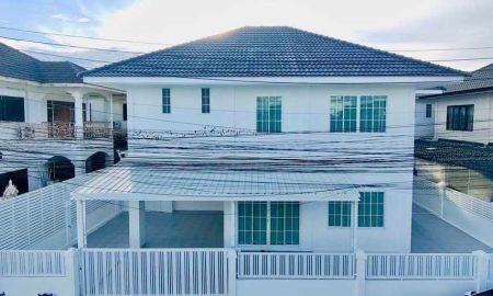 ให้เช่าบ้าน - ให้เช่าบ้านเดี่ยว 2 ชั้น นรีโนเวทใหม่ ซอยเนินพลับหวาน ทำเลดีเดินทางสะดวก