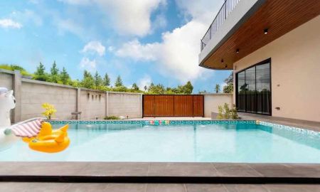 ให้เช่าบ้าน - ให้เช่าบ้านเดี่ยว พูลวิลล่าใหม่ 2 ชั้น สไตล์คาเฟ่โมเดิร์น ใกล้โรงเรียนนานาชาติ