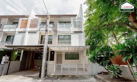 ทาวน์เฮาส์ - ทาวน์เฮ้าส์ ไพรเวท เนอวานา ไลฟ์ - ลาดพร้าว 71 หลังมุม รีโนเวทใหม่