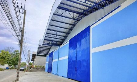 ให้เช่าโรงงาน / โกดัง - ให้เช่าโกดังแพรกษา จ.สมุทรปราการ ขนาด 1,100 ตรม. ทำเลดี รถใหญ่เข้าออกสดวก ทำเป็นโรงงาน/ ที่เก็บสินค้าได้หมด