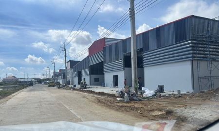 ให้เช่าโรงงาน / โกดัง - ให้เช่าโกดังโรงงานบางพลี สมุทรปราการ พื้นที่ใช้สอย 2,552 ตรม. พื้นที่โรงงาน