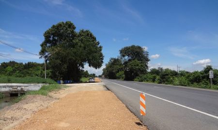 ขายที่ดิน - ที่ดินติดถนนเอเซียทางหลวง117บรรพตพิสัยนครสวรรค์-พิษณุโลกขาขึ้น กม.33 เนื้อที่20ไร่+ ใก้ลกนกฟาร์ม,ศูนย์กระจายสินค้าCP เหมาะทำโรงงาน,โชว์รูม,ปั๊มน้ำมัน