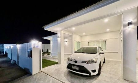 ขายบ้าน - บ้านเดี่ยวชั้นเดียว หลังหัวมุม เนืัอที่ 83 ตรว. 3 ห้องนอน 2 ห้องน้ำ บิ้วอินใหม่ทั้งหลัง