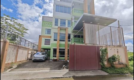 ให้เช่าอาคารพาณิชย์ / สำนักงาน - ให้เช่าอาคาร สำนักงาน 4 ชั้น พื้นที่ 101 ตร.ว. ย่านอ่อนนุช พัฒนาการตัดใหม่ ใกล้รถไฟฟ้าMRTศรีอุดม