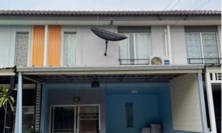 ขายทาวน์เฮาส์ - ขายทาวน์เฮาส์ 2 ชั้น หมู่บ้านพฤษา 105 แขวงทับยาว เขตลาดกระบัง จังหวัดกรุงเทพมหานคร