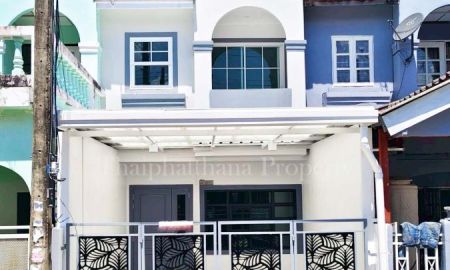 ขายทาวน์เฮาส์ - ทาวน์เฮ้าส์รีโนเวทใหม่ หมู่บ้านทิวสนวิลล่า ธัญบุรี รังสิตคลอง 3 ตกแต่งสวยหรู ราคาสุดคุ้ม