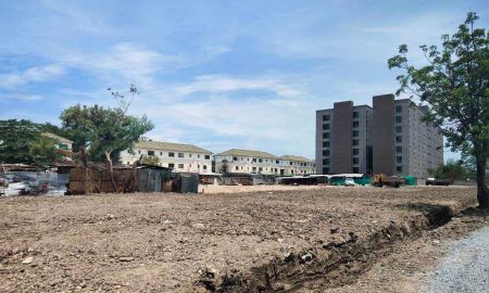 ให้เช่าที่ดิน - ให้เช่า ที่ดิน 4 ไร่กว่า บางนา กรุงเทพ . เข้าออกสะดวก ราคาดี