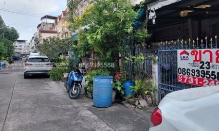 ขายทาวน์เฮาส์ - ขายทาวน์โฮม 3 ชั้น 22 ตรว. หมู่บ้านรินทองหรือ (รินทร์ทอง) ถนนรามคำแหง 190 มีนบุรี กรุงเทพฯ