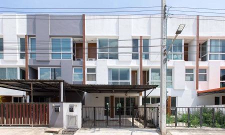 ขายทาวน์เฮาส์ - ขาย ทาวน์โฮม มายด์ ฮอฟฟ์ ร่มเกล้า-สุวรรณภูมิ ลาดกระบัง กรุงเทพกรีฑา