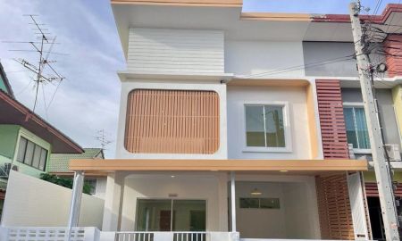 ขายทาวน์เฮาส์ - ขาย ทาวน์เฮ้าส์ 2 ชั้น หมู่บ้านบัวทองธานีเฟส 18 ซอย 3