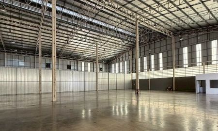 ให้เช่าโรงงาน / โกดัง - ให้เช่าโกดังประชาชื่น บางซื่อ พื้นที่ 1,200 ตรม จุดขึ้นลงทางด่วน เขตบางซื่อ