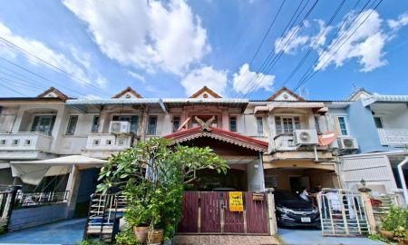 ขายทาวน์เฮาส์ - ขายบ้าน 2 ชั้น หมู่บ้านเค.ซี. รามอินทรา 3 ซอยหทัยราษฎร์ 39