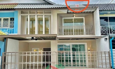 ขายทาวน์เฮาส์ - รีโนเวทใหม่ขาย1.79ล้าน ทาวน์เฮ้าส์18ตรว. ม.พฤกษา14บี บางบัวทอง ฟรีค่าโอน **มีบริการรับผ่อนตรง**