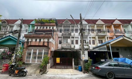 ขายทาวน์เฮาส์ - ขายบ้าน 3 ชั้น หมู่บ้านรินทร์ทอง ซอยรามคำแหง 190