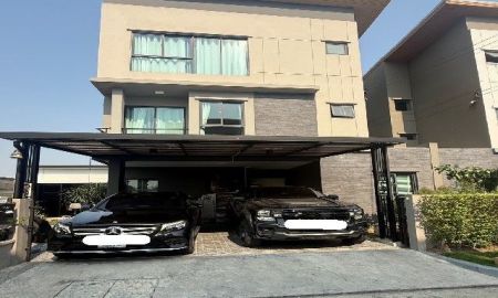 ขายบ้าน - ขายบ้านแฝด หลังมุม 3 ชั้น บ้านกลางเมือง รามอินทรา 83 สเตชั่น เนื้อที่ 48 ตารางวา 4นอน 4น้ำ