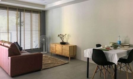 ให้เช่าบ้าน - บ้านสไตล์โมเดิร์นผสมโคโลเนียล ใกล้กาดฝรั่งและโรงเรียนนานาชาติ หางดง