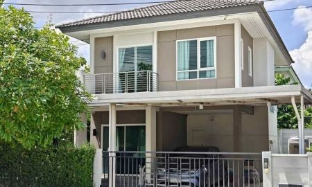 ให้เช่าบ้าน - ให้เช่าบ้านเดี่ยว พร้อมเฟอร์นิเจอร์ แปลงมุมติดสวน หมู่บ้านเซนโทร รังสิต คลอง 4