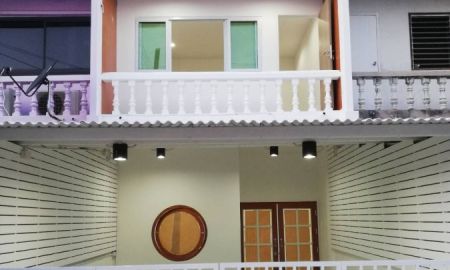 ขายทาวน์เฮาส์ - ทาวน์โฮมมินิมอล ใกล้ MRT สถานีสามัคคี เพียง 8 นาที