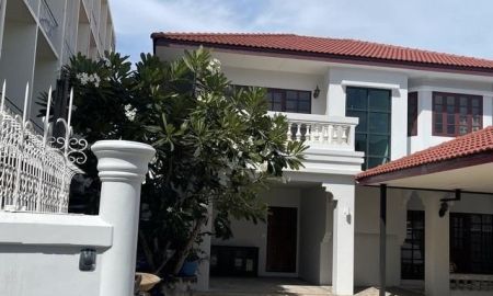 ให้เช่าบ้าน - ให้เช่าบ้านเดี่ยว2ชั้นรีโนเวทใหม่ทั้งหลังย่านเมืองเก่าสามเสนเขตดุสิตถนนพระรามที่5ราชวิถี