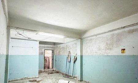 ขายอาคารพาณิชย์ / สำนักงาน - ขายถูก2.39ล้าน ตึก2.5ชั้น 2คูหา 72.7ตรว. ม.เทพมงคล มหาชัย เหมาะซื้อไปรีโนเวท