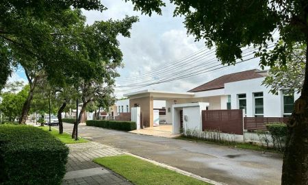 ให้เช่าบ้าน - ปล่อยเช่าบ้านเดี่ยว โครงการหมู่บ้าน Scarlet Villa Sriracha พร้อมเข้าอยู่