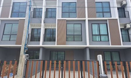 ให้เช่าบ้าน - ให้เช่าทาวน์โฮม/โฮมออฟฟิศ 3 ชั้น นิว คอนเน็กซ์ ดอนเมือง ใกล้คลับเฮ้าส์ แอร์ 5 เครื่อง