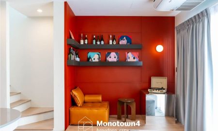 ขายที่ดิน - บ้านทาวน์โฮม 3 ชั้น 3 ห้องนอน สันผักหวาน